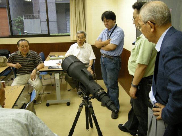 Zoom-Nikkor 1200-1700mm f5.6-8P IF-ED lens unbox 1