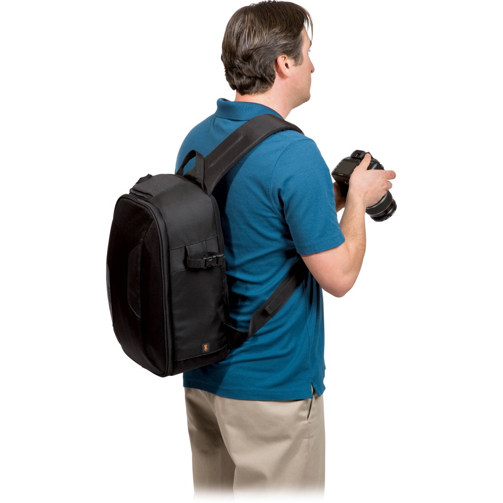 Lowepro Classified Sling 220 aw 4