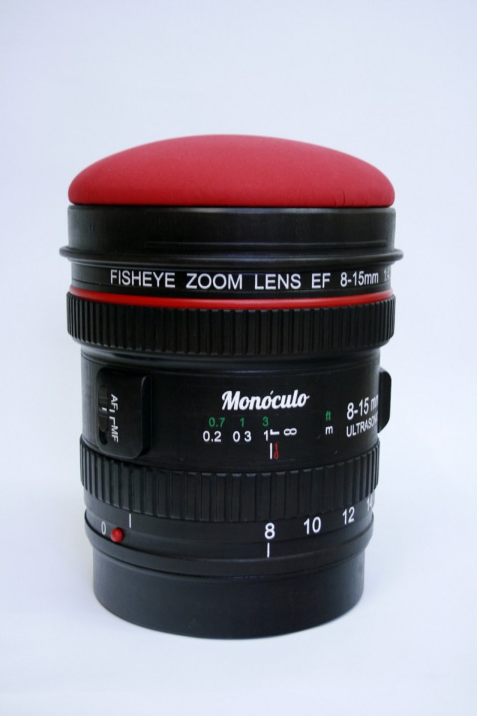 Canon 8-15mm fisheye stool 1
