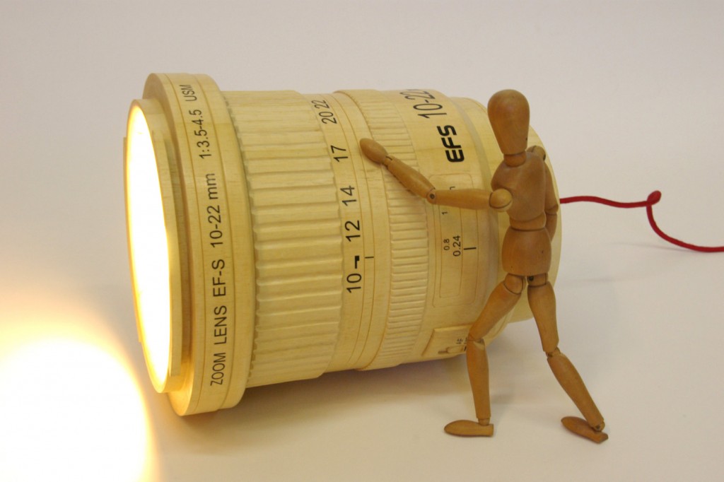 Canon EF-S 10-22mm lens lamp 2