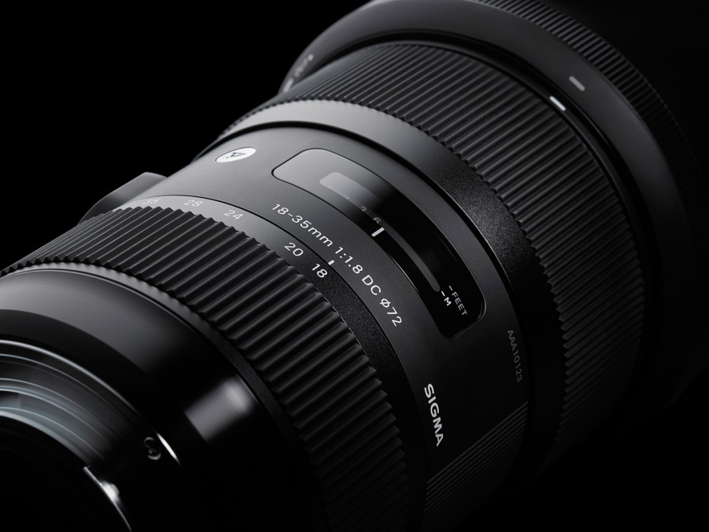 Sigma 18-35mm F1.8 DC HSM len 1