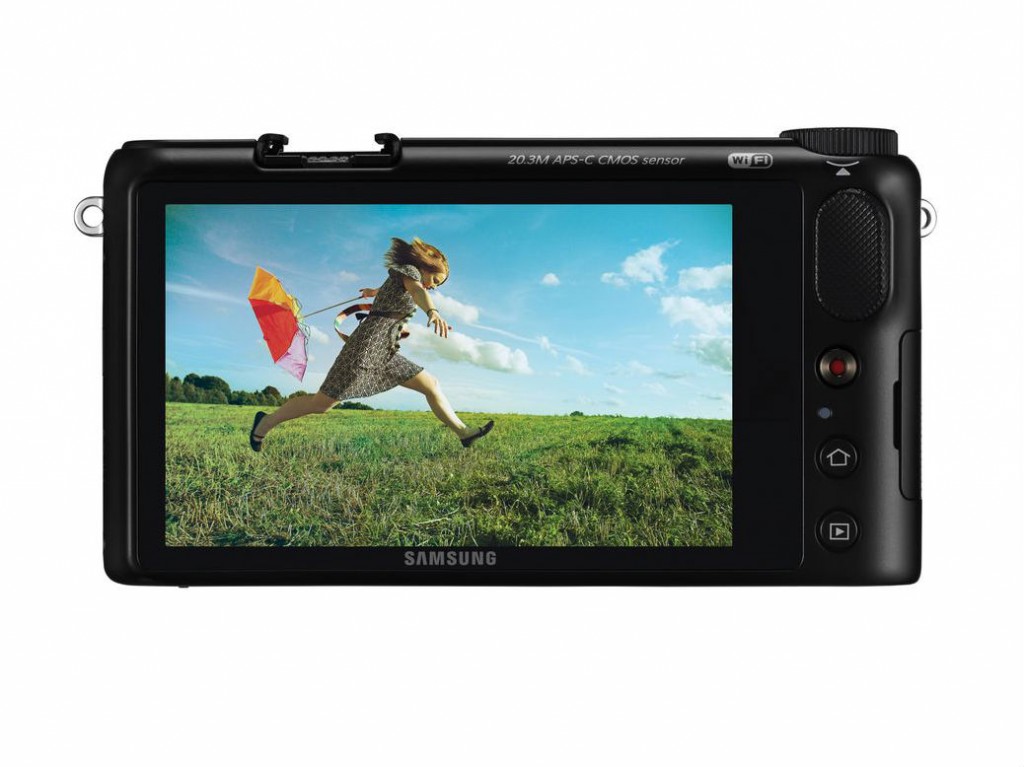 Samsung NX2000 mirrorless camera 2