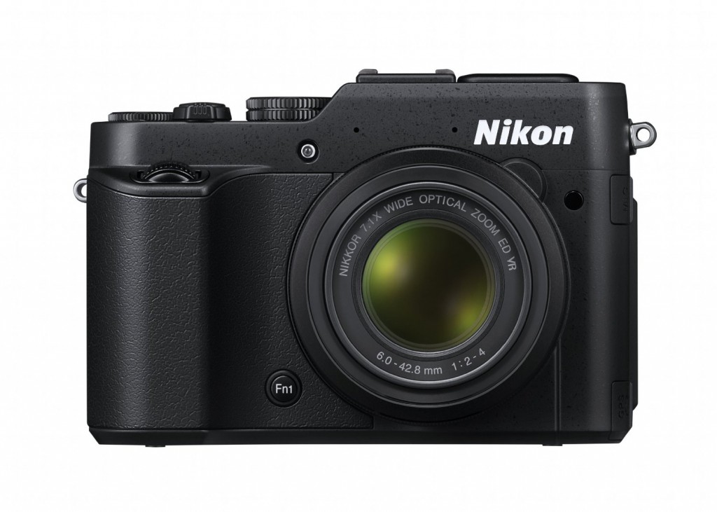 Nikon COOLPIX P7800 1