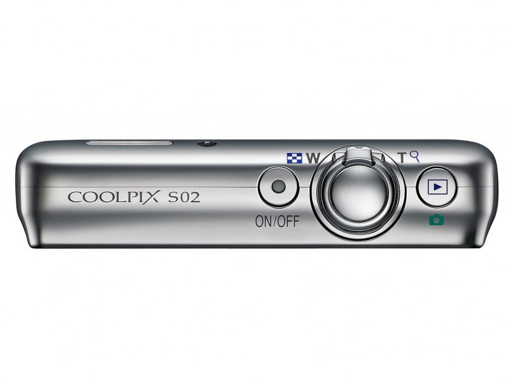 Nikon COOLPIX S02 3