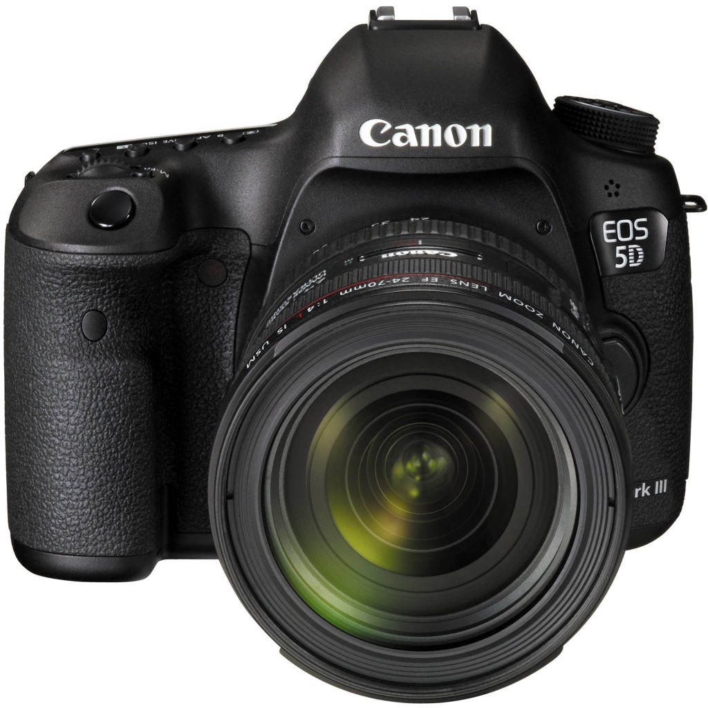 Canon 5D Mark III with EF 24-70mm f4l is usm 1