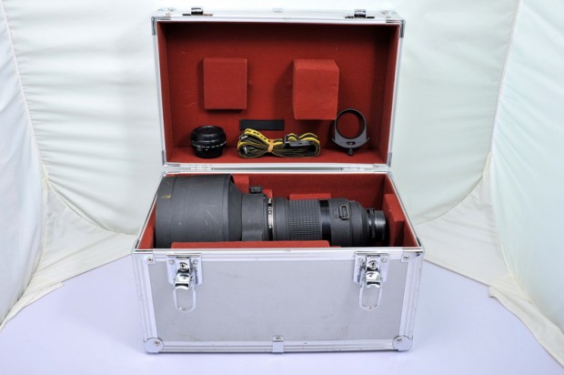 Nikon AI-S Nikkor 300mm f 2 ED IF lens box