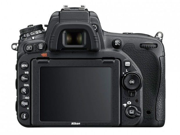 Nikon D750 Back 1