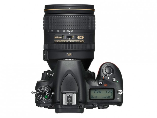 Nikon D750 Top