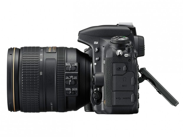 Nikon D750 side 1