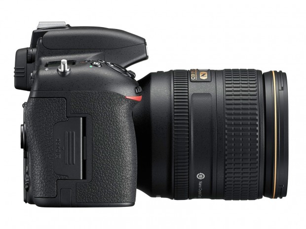 Nikon D750 side