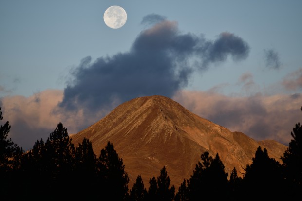 AF-S NIKKOR 300mm f4e pf ed vr lens sample images 1