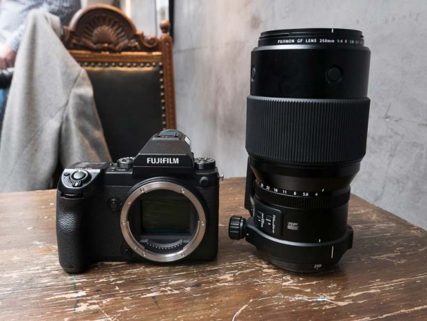 fujifilm_gf_250mm_f4_r_lm_ois_wr_02