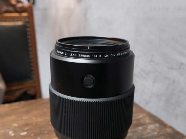 fujifilm_gf_250mm_f4_r_lm_ois_wr_10